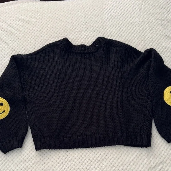 🖤😊EUC Black Smiley Face Cropped Cardigan | Women’s Small 😊🖤 - Picture 7 of 7